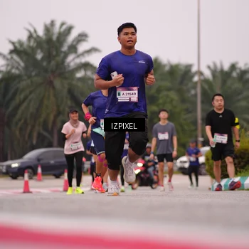 Runner Photo 7534168