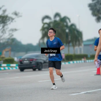 Runner Photo 7534199