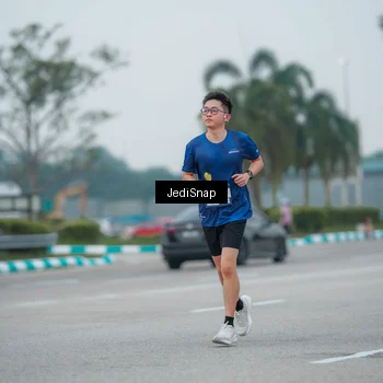 Runner Photo 7534201
