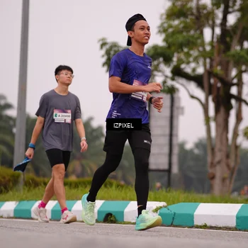 Runner Photo 7534236