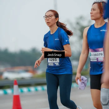 Runner Photo 7534240