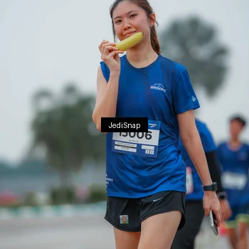 Runner Photo 7534274