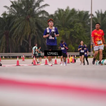 Runner Photo 7534295