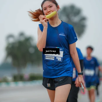 Runner Photo 7534310