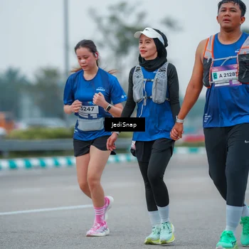 Runner Photo 7534356