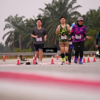 Runner Photo 7534362