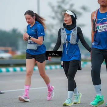 Runner Photo 7534366