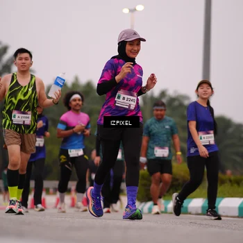 Runner Photo 7534371