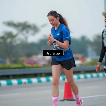 Runner Photo 7534376