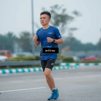 Runner Photo 7534389