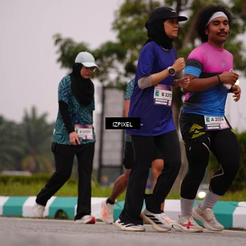 Runner Photo 7534393