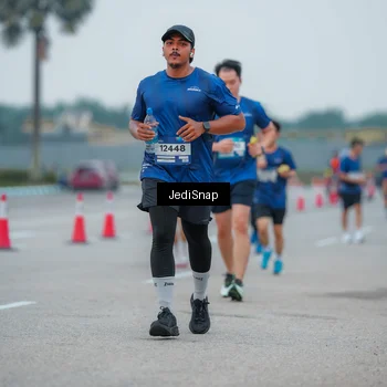 Runner Photo 7534417