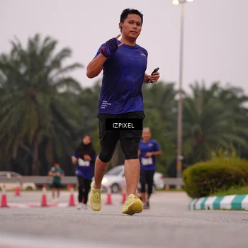 Runner Photo 7534420