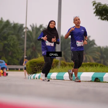 Runner Photo 7534436