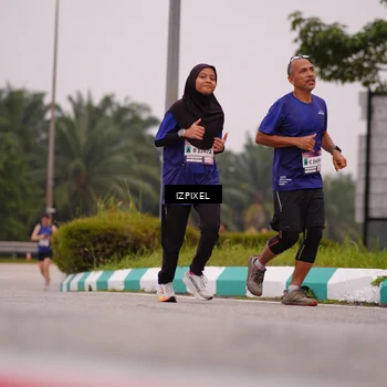 Runner Photo 7534442