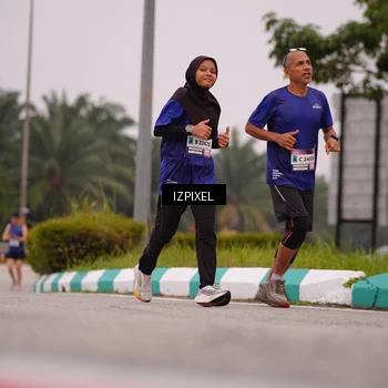 Runner Photo 7534444