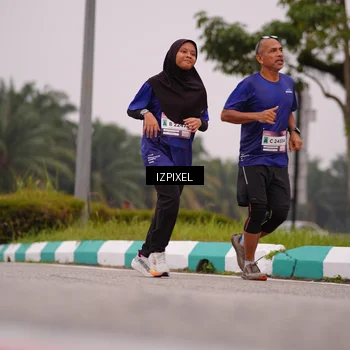 Runner Photo 7534446