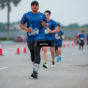 Runner Photo 7534448