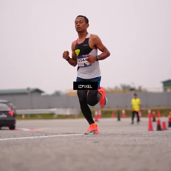 Runner Photo 7534450