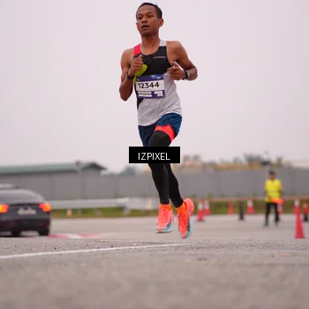 Runner Photo 7534451