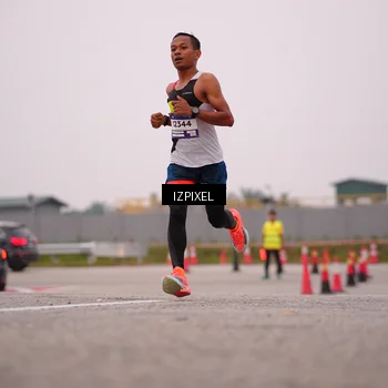 Runner Photo 7534452