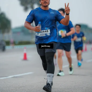 Runner Photo 7534474