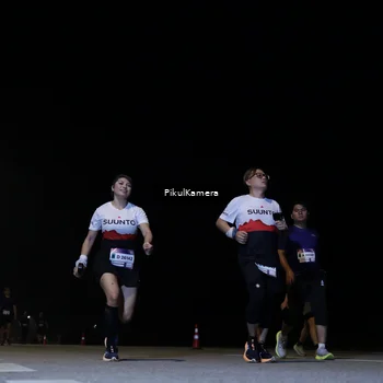 Runner Photo 7534495