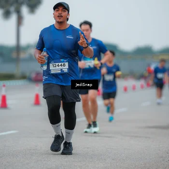Runner Photo 7534497