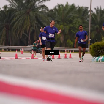 Runner Photo 7534500