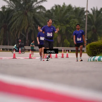 Runner Photo 7534504