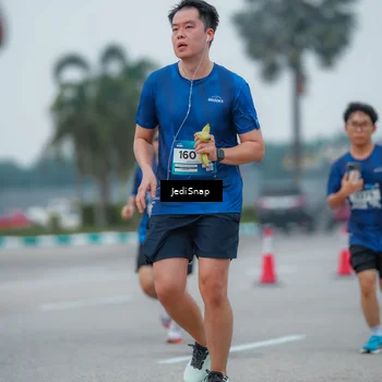 Runner Photo 7534514