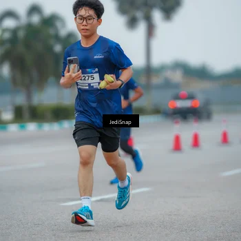 Runner Photo 7534521