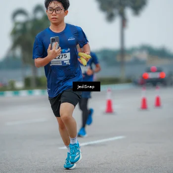Runner Photo 7534527
