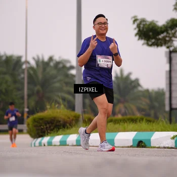 Runner Photo 7534531