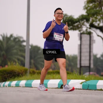 Runner Photo 7534534
