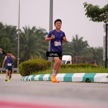 Runner Photo 7534542
