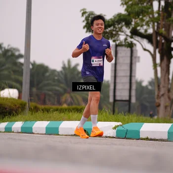 Runner Photo 7534548