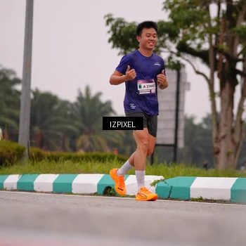 Runner Photo 7534550