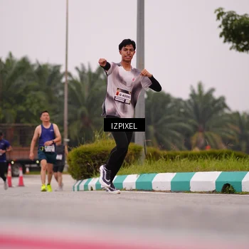 Runner Photo 7534553