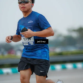 Runner Photo 7534556