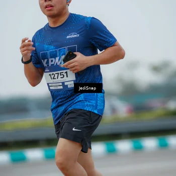 Runner Photo 7534566