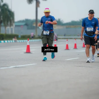 Runner Photo 7534583