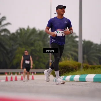 Runner Photo 7534586