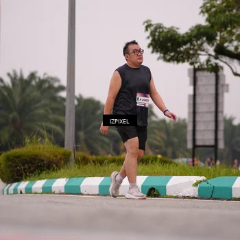 Runner Photo 7534590
