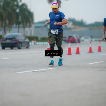 Runner Photo 7534592