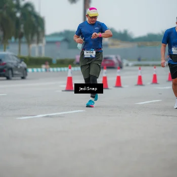 Runner Photo 7534603