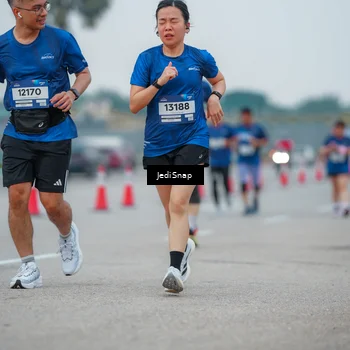 Runner Photo 7534613