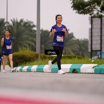 Runner Photo 7534671