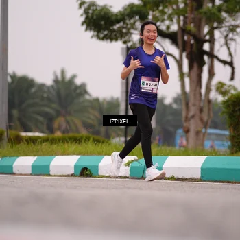 Runner Photo 7534672