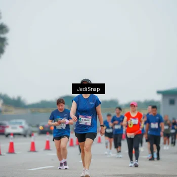 Runner Photo 7534678